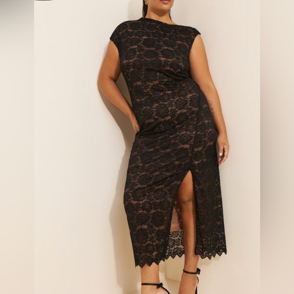Black lace dress🔥